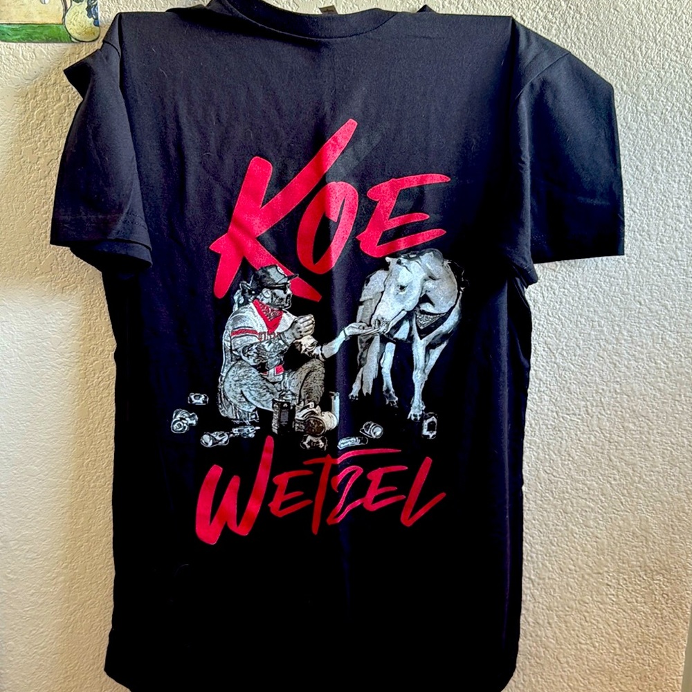 Koe Wetzel tee